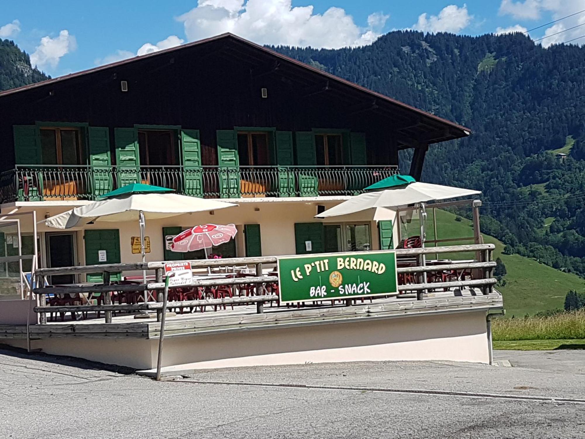 Hotel Les Bernards Praz-sur-Arly Dış mekan fotoğraf