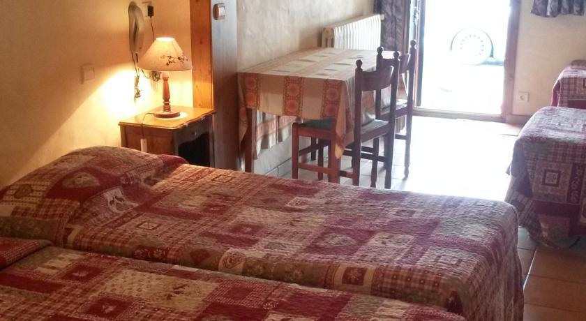 Hotel Les Bernards Praz-sur-Arly Oda fotoğraf